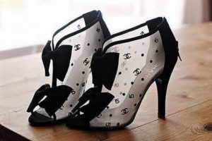 trendy shoes for ladies